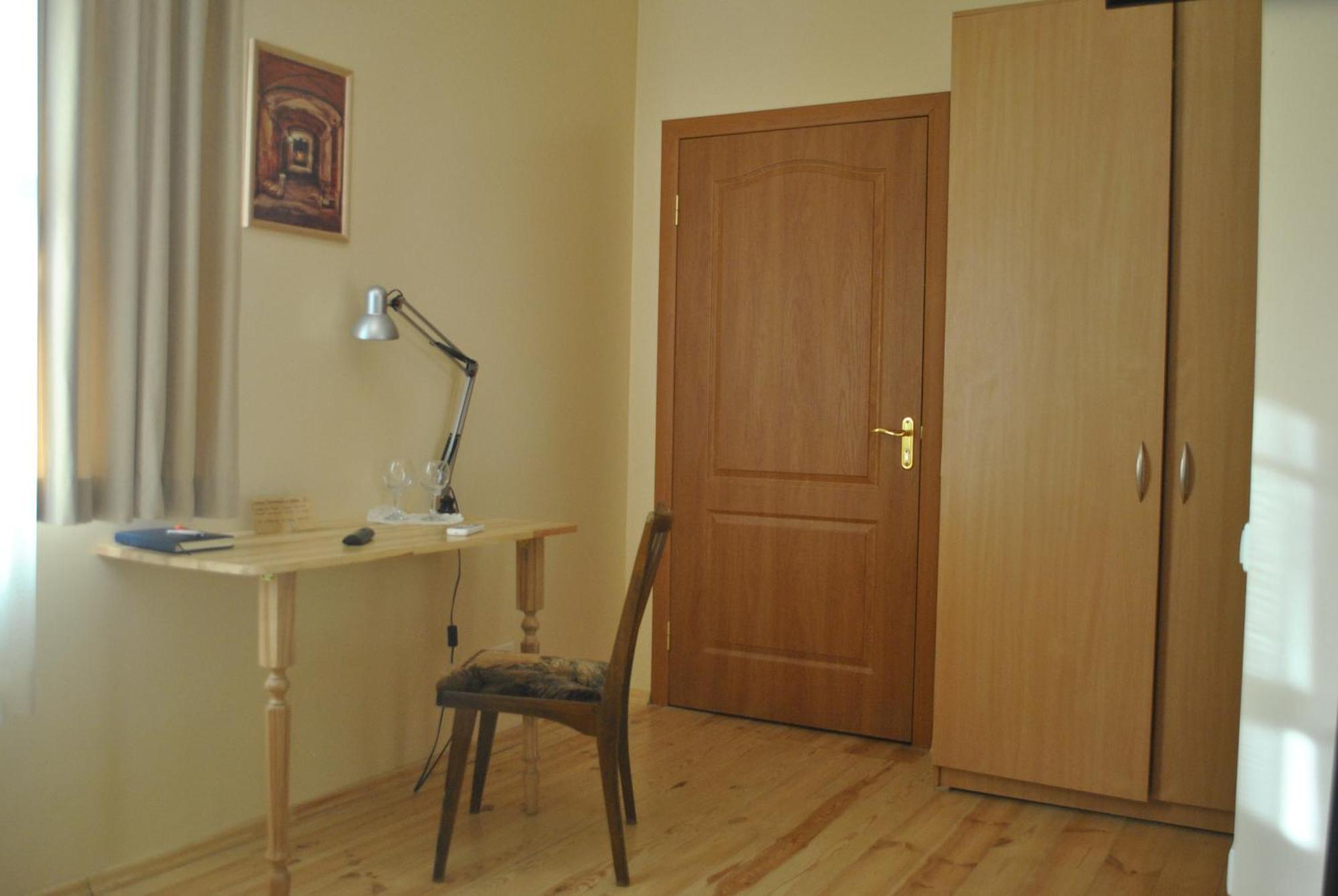 Odessa Comfort House Aparthotel Buitenkant foto