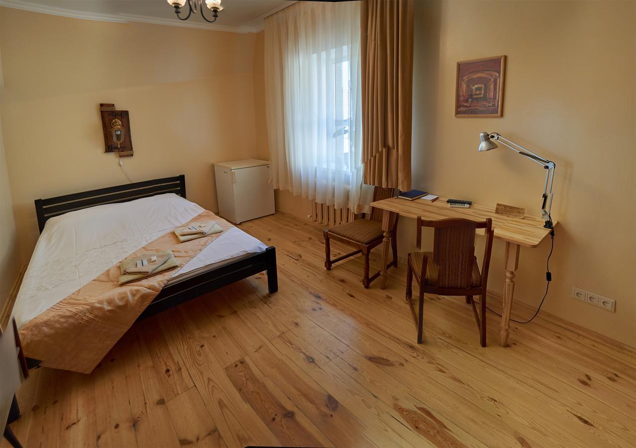 Odessa Comfort House Aparthotel Buitenkant foto